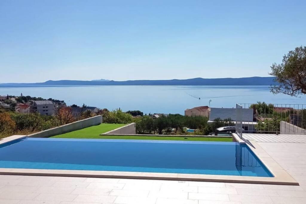 Villa Katarina - Infinity Pool With Amazing View Bol Exterior foto